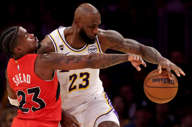 tidak-masuk-nba-all-star-lebron-james-masih-raja-lapangan