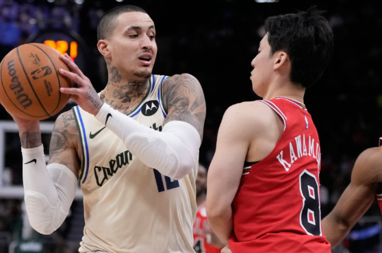 Kuzma 31 Poin Bawa Bucks Hajar Bulls 131-115