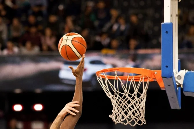 Analisis Statistik Basket Untuk Meningkatkan Efisiensi Tim