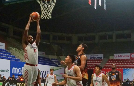 Pentingnya Rebound dalam Basket Modern